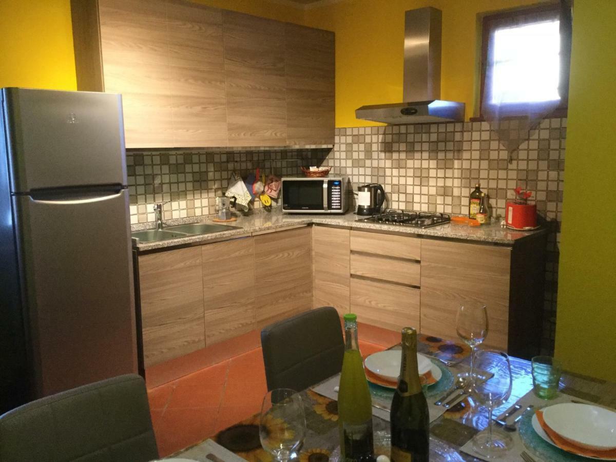 Sabry Apartment Сан-Джуліано-Терме Екстер'єр фото